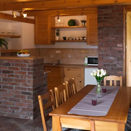 Bisik Teplice nad Metují