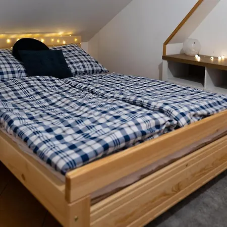 Bisik * Teplice nad Metují