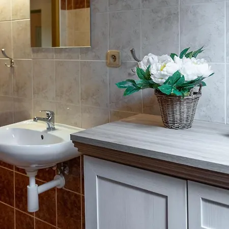 Bisik * Teplice nad Metují