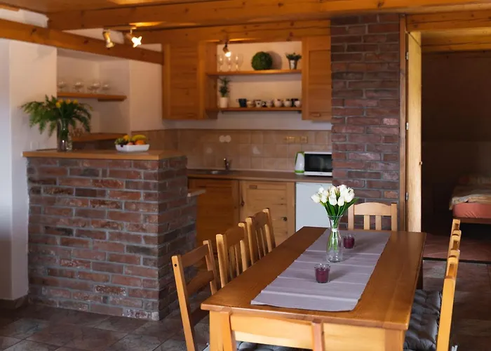 Bisik Teplice nad Metují